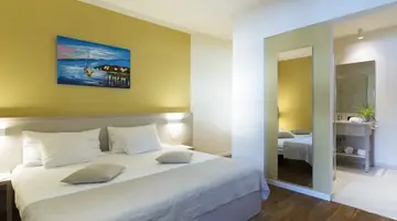 Crvena Luka Resort