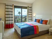 Crystal Boutique Comfort Collection