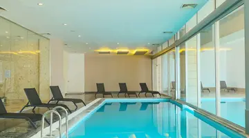 Crystal Centro Pearl Collection