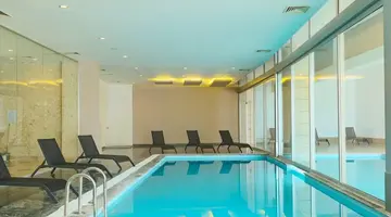 Crystal Centro Pearl Collection