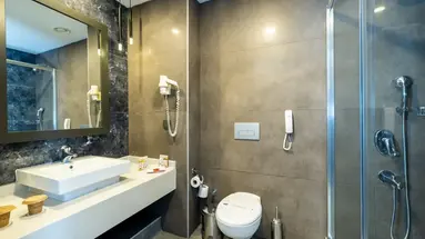 CRYSTAL CENTRO PEARL COLLECTION