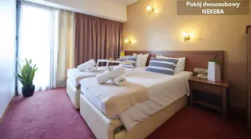 Crystal City Hotel