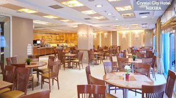 Crystal City Hotel
