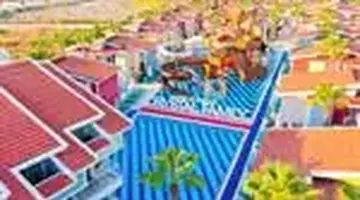 Crystal Club World Of Colours Resort & S