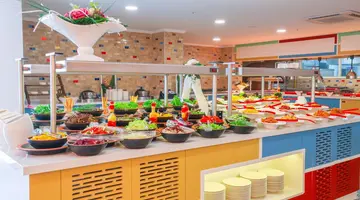 Crystal Club World Of Colours Resort & S