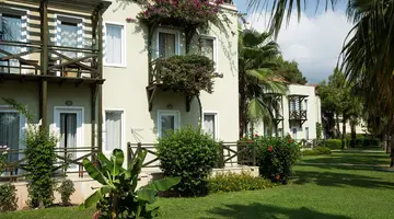 CRYSTAL FLORA BEACH RESORT