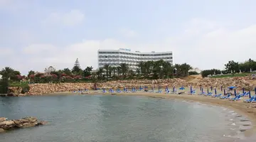 Crystal Springs Beach Hotel