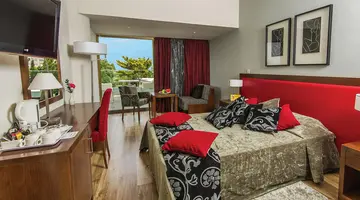 Crystal Springs Beach Hotel
