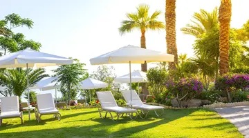 Crystal Springs Beach Hotel