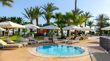 Crystal Springs Beach Hotel