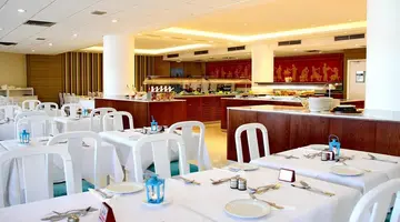 Crystal Springs Beach Hotel