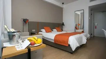 Crystal Springs Beach Hotel
