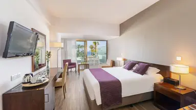 Crystal Springs Beach Hotel