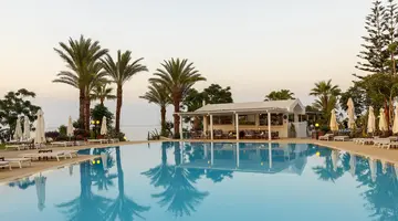 Crystal Springs Beach Hotel