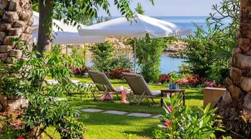 Crystal Springs Beach Hotel