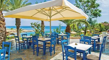 Crystal Springs Beach Hotel