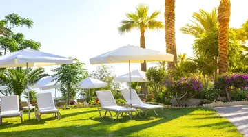 Crystal Springs Beach Hotel