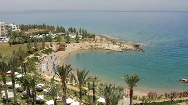 Crystal Springs Beach Hotel