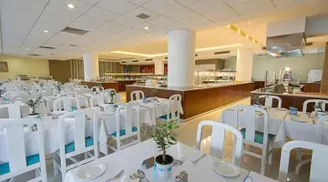 Crystal Springs Beach Hotel