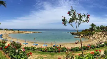 Crystal Springs Beach Hotel
