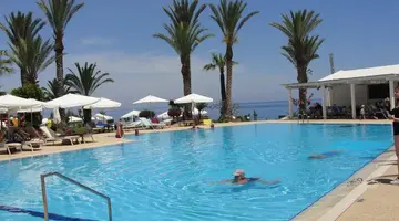 Crystal Springs Beach Hotel
