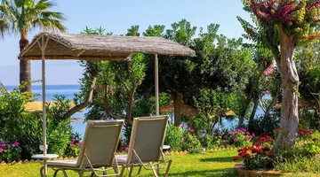 Crystal Springs Beach Hotel