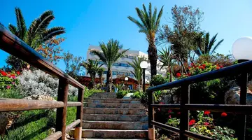Crystal Springs Beach Hotel