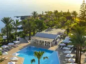 Crystal Springs Beach Hotel