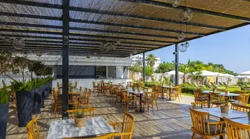 Crystal Springs Hotel