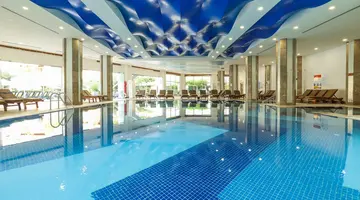 CRYSTAL WATERWORLD AQUA COLLECTION