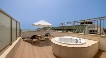 CRYSTAL WATERWORLD AQUA COLLECTION