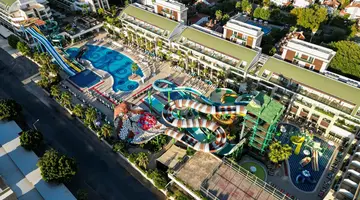 CRYSTAL WATERWORLD AQUA COLLECTION