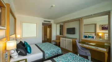 CRYSTAL WATERWORLD AQUA COLLECTION