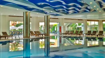 CRYSTAL WATERWORLD AQUA COLLECTION