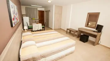 Crystallo Apartments