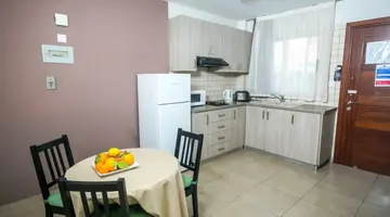 Crystallo Apartments