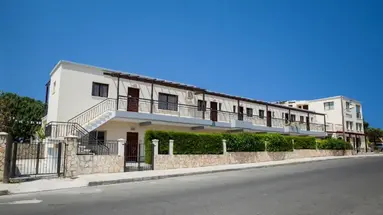 CRYSTALLO APARTMENTS