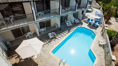 Crystallo Apartments