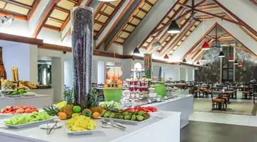Crystals Beach Resort Belle Mare by Radisson (ex. Maritim Crystals Beach)