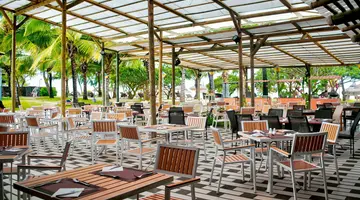 Crystals Beach Resort Belle Mare by Radisson (ex. Maritim Crystals Beach)