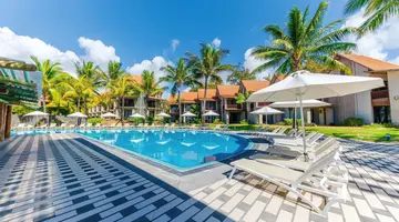 Crystals Beach Resort Belle Mare by Radisson Group