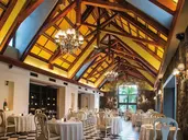CRYSTALS Beach Resort Belle Mare BY RADISSON
