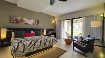 Crystals Beach Resort Belle Mare
