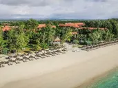 Crystals Beach Resort Belle Mare