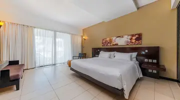 Crystals Beach Resort Belle Mare