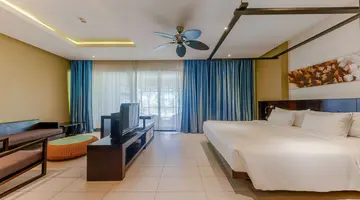 Crystals Beach Resort Belle Mare