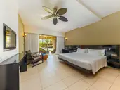 Crystals Beach Resort Belle Mare