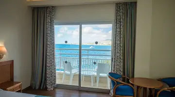 Cynthiana Beach Hotel