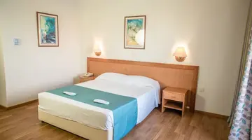 Cynthiana Beach Hotel