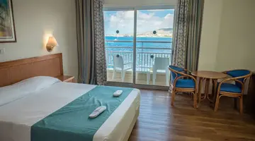 Cynthiana Beach Hotel